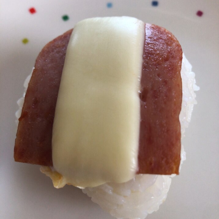 スパムチーズおにぎり レシピ 作り方 By 桜 咲子 楽天レシピ スパムチーズおにぎり レシピ 作り方 By 桜 咲子 楽天レシピ